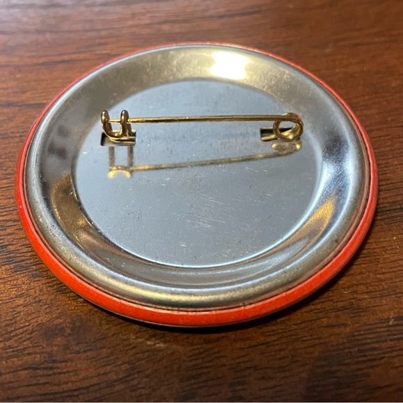Vintage Frosh Pin 70’s Orange & Yellow Design - Picture 2 of 2